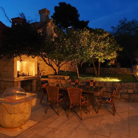 4 Bedroom In Old Cavtat