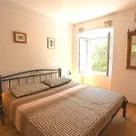 Villa 4 Bedroom In Old Cavtat