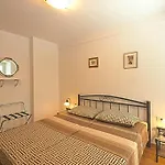 Villa 4 Bedroom In Old Cavtat