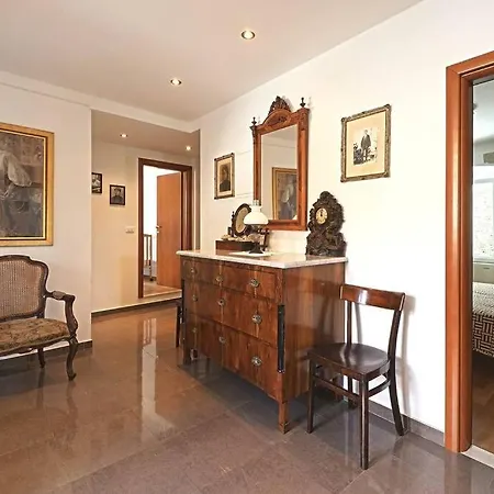 4 Bedroom In Old 别墅 *